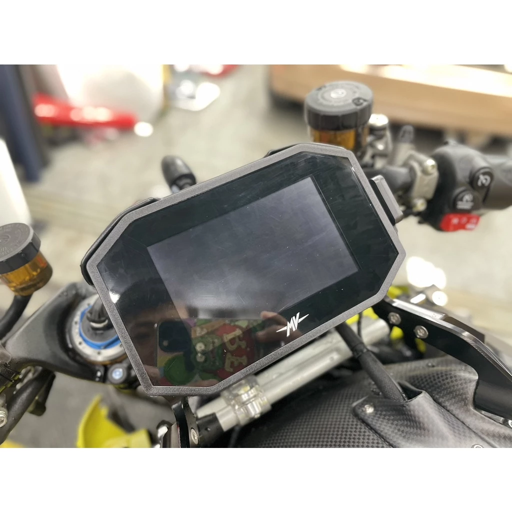 D800RR 儀錶 TPU 犀牛皮(2022新款mv街車皆通用)