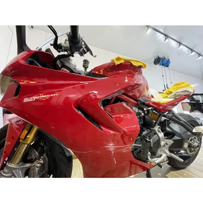 Supersport 950s V2 儀錶 大燈兩件組 TPU 犀牛皮