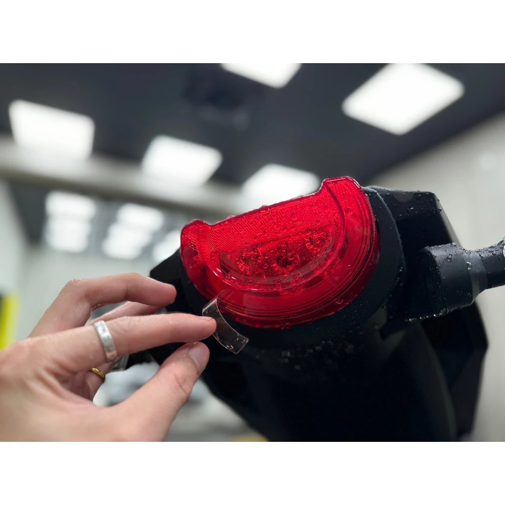 2023 CB1000R 大燈 儀錶 尾燈 TPU 犀牛皮