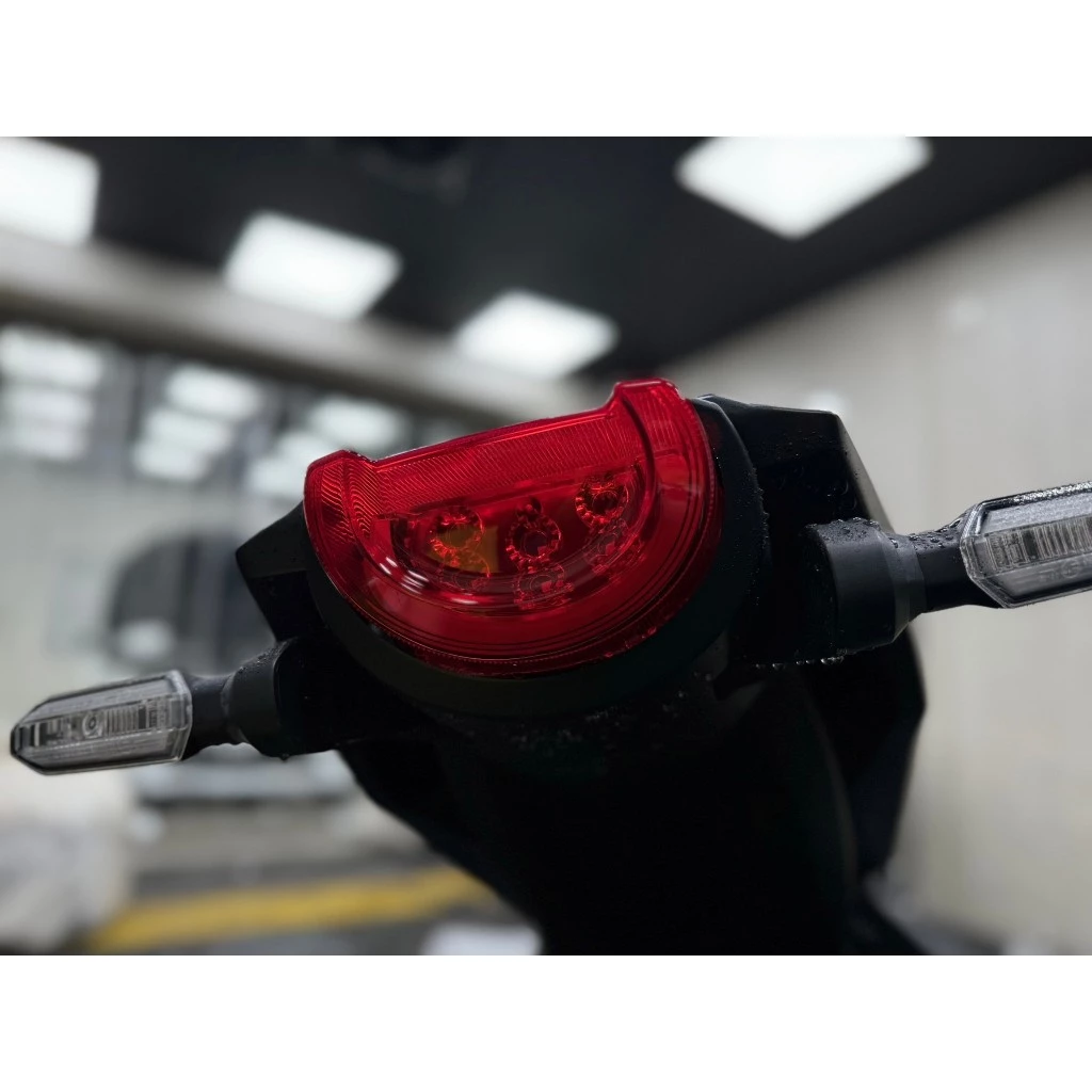2023 CB1000R 大燈 儀錶 尾燈 TPU 犀牛皮