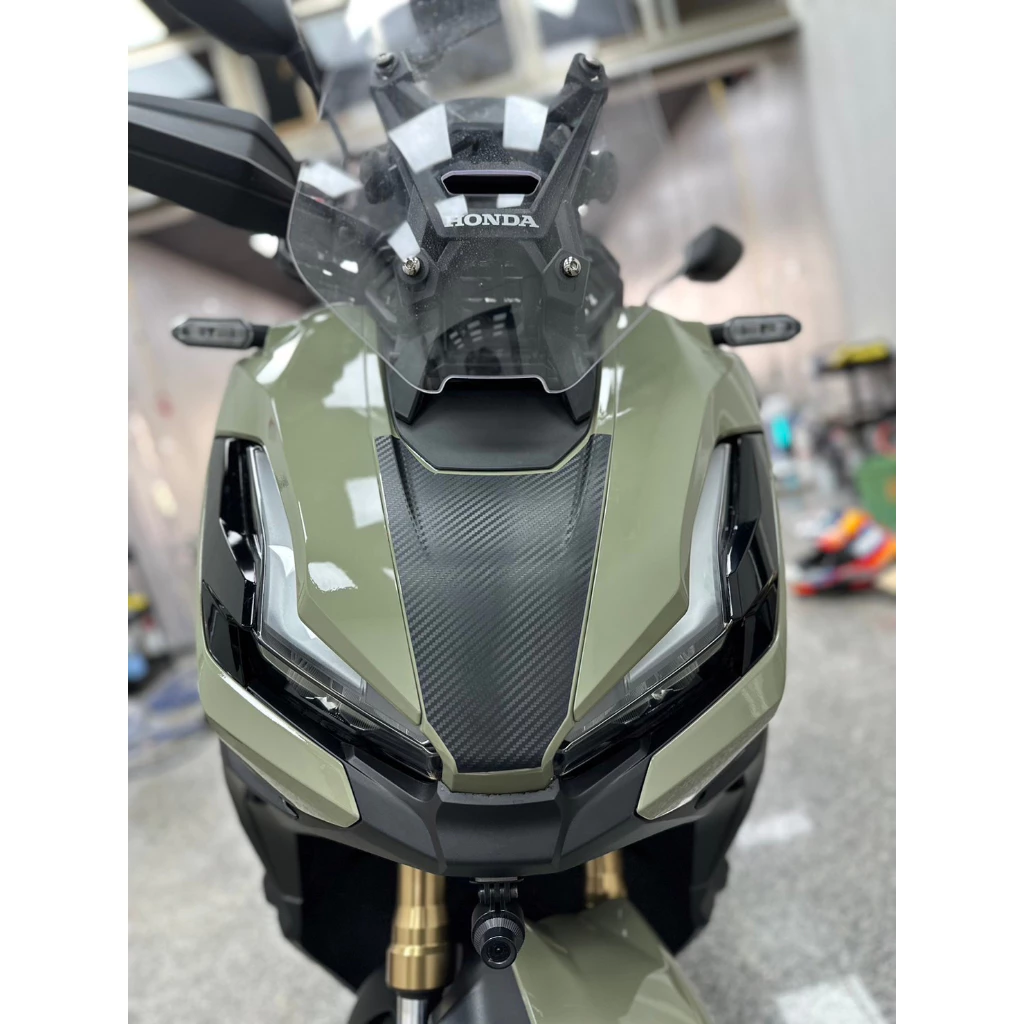 Adv350 亮黑部件 前小盾 TPU 犀牛皮 卡夢 改色