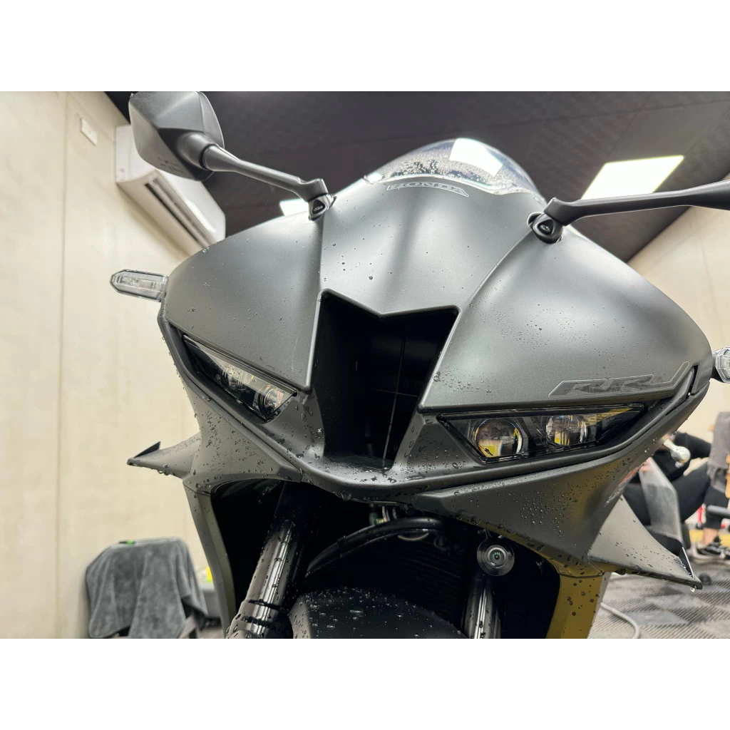 2024 CBR600RR 大燈 儀錶 尾燈 犀牛皮