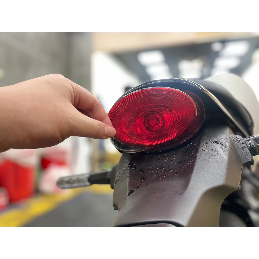 2022年 z650rs 大燈 儀錶 尾燈 TPU 犀牛皮