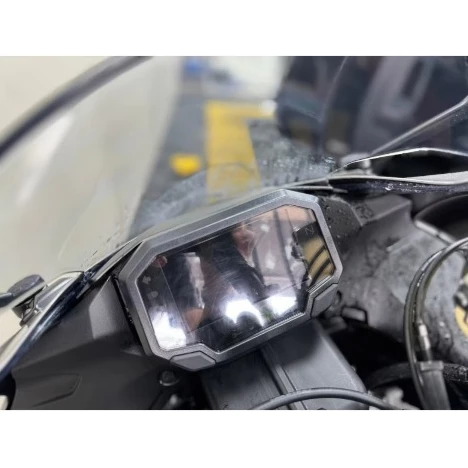 2024 zx6r 儀錶 大燈 TPU 犀牛皮