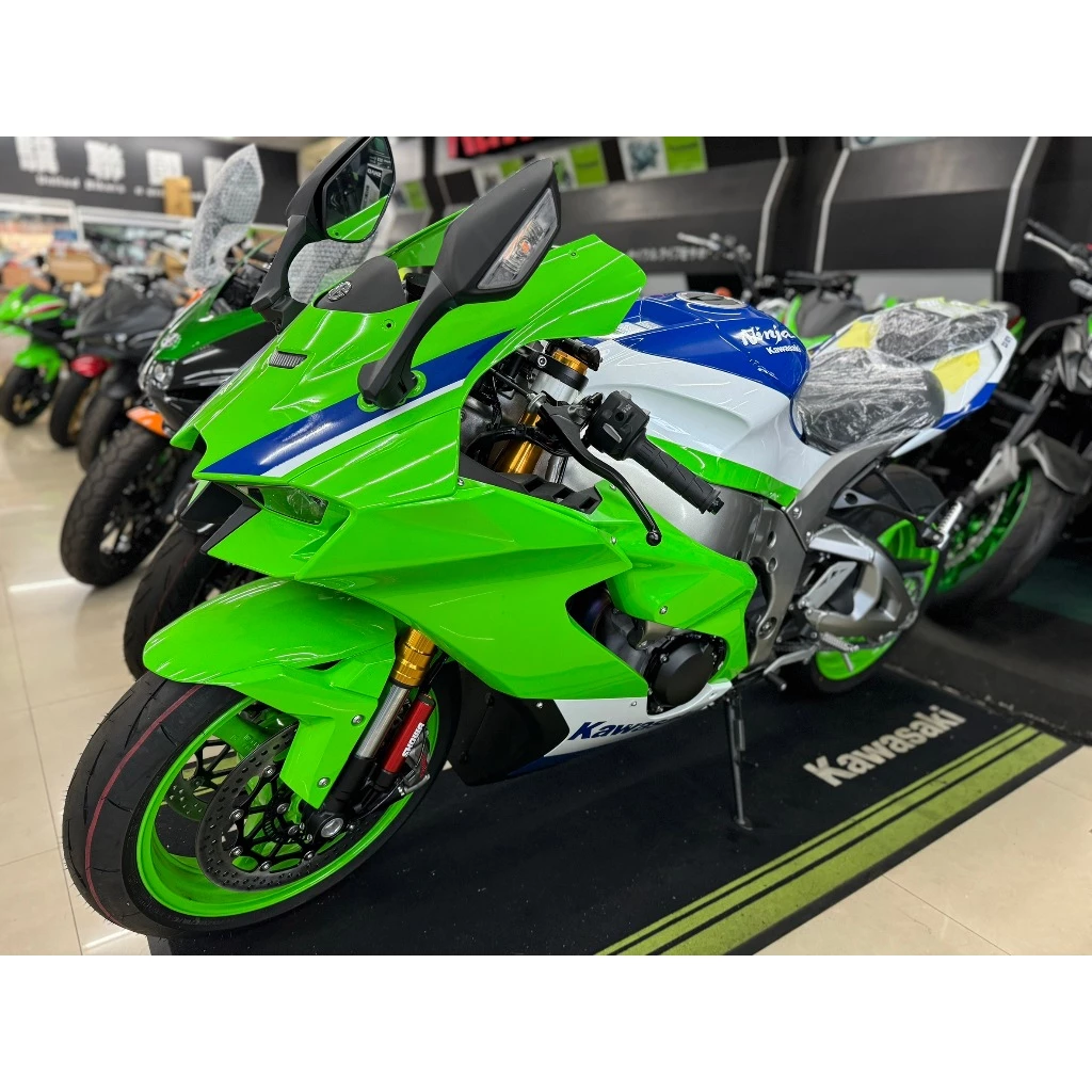 2024 zx10r 儀錶 大燈 TPU 犀牛皮