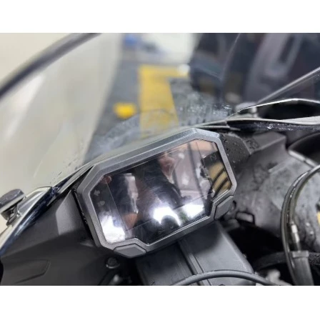 2024 zx10r 儀錶 大燈 TPU 犀牛皮