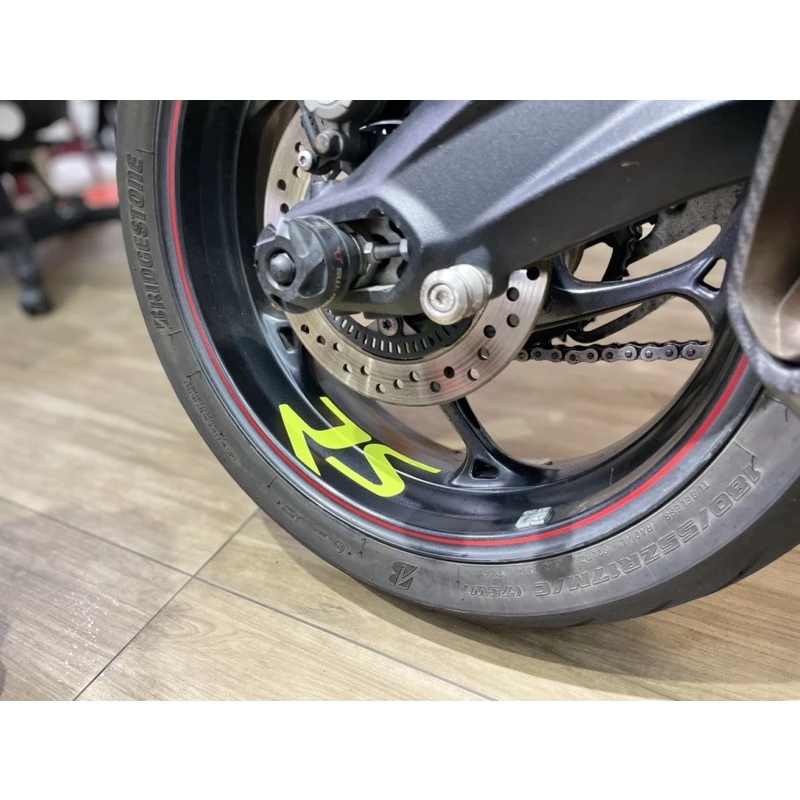 凱旋765 輪框造型貼紙 造型貼紙 輪框貼 貼紙 造型貼紙(CB650R MT-15 R15)