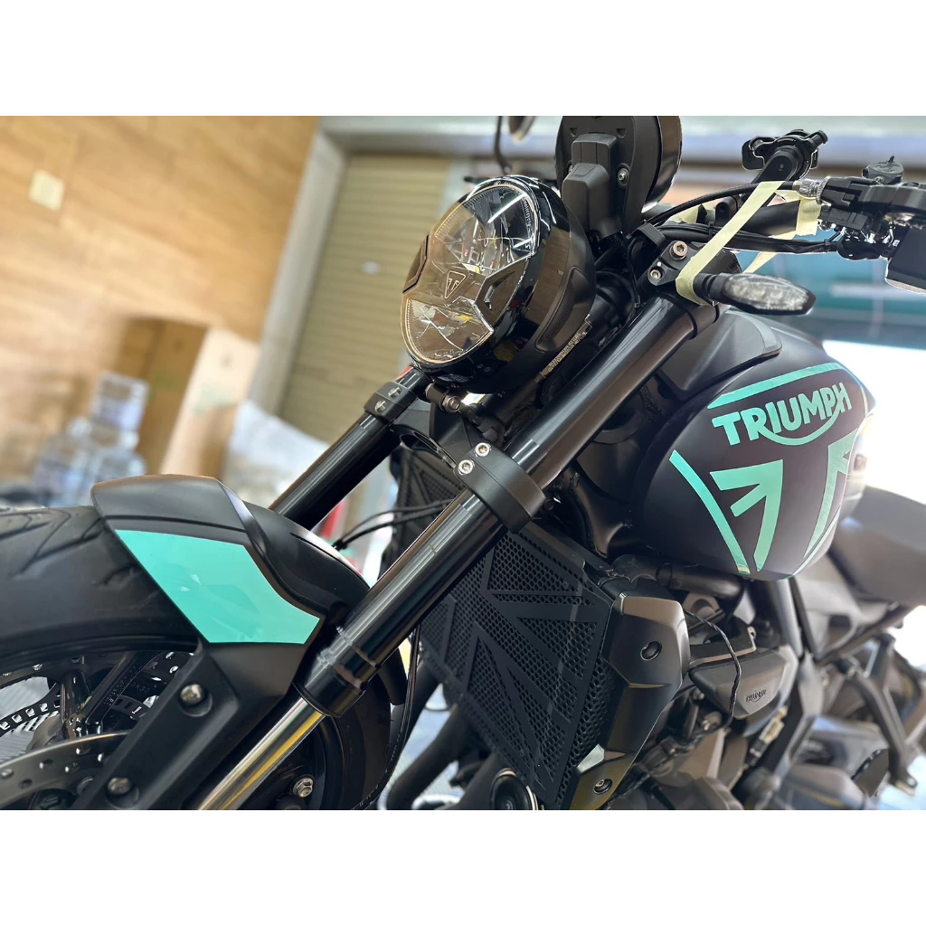 凱旋660 Trident660 尾殼 前土除 裝飾 拉線 遮蔽 貼紙