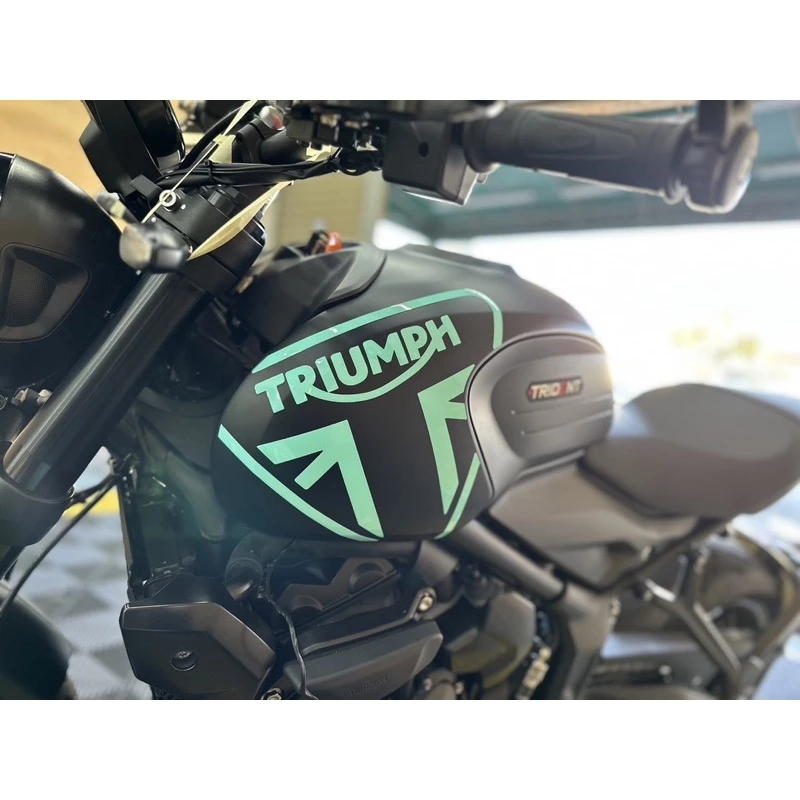 凱旋660 Trident660 大LOGO車貼 裝飾 貼紙