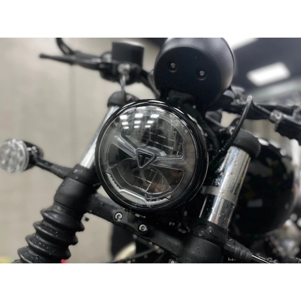 2023 Bobber 大燈 儀錶 TPU 犀牛皮
