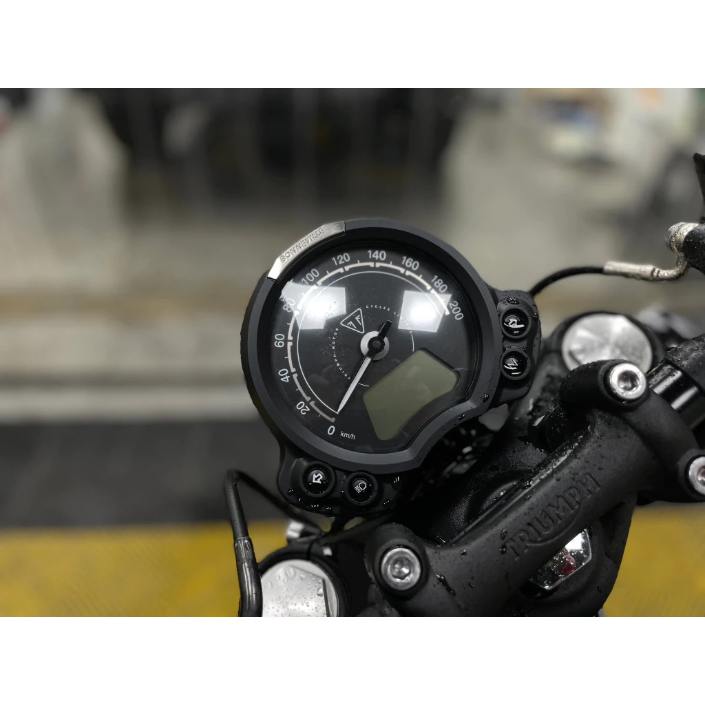 2023 Bobber 大燈 儀錶 TPU 犀牛皮