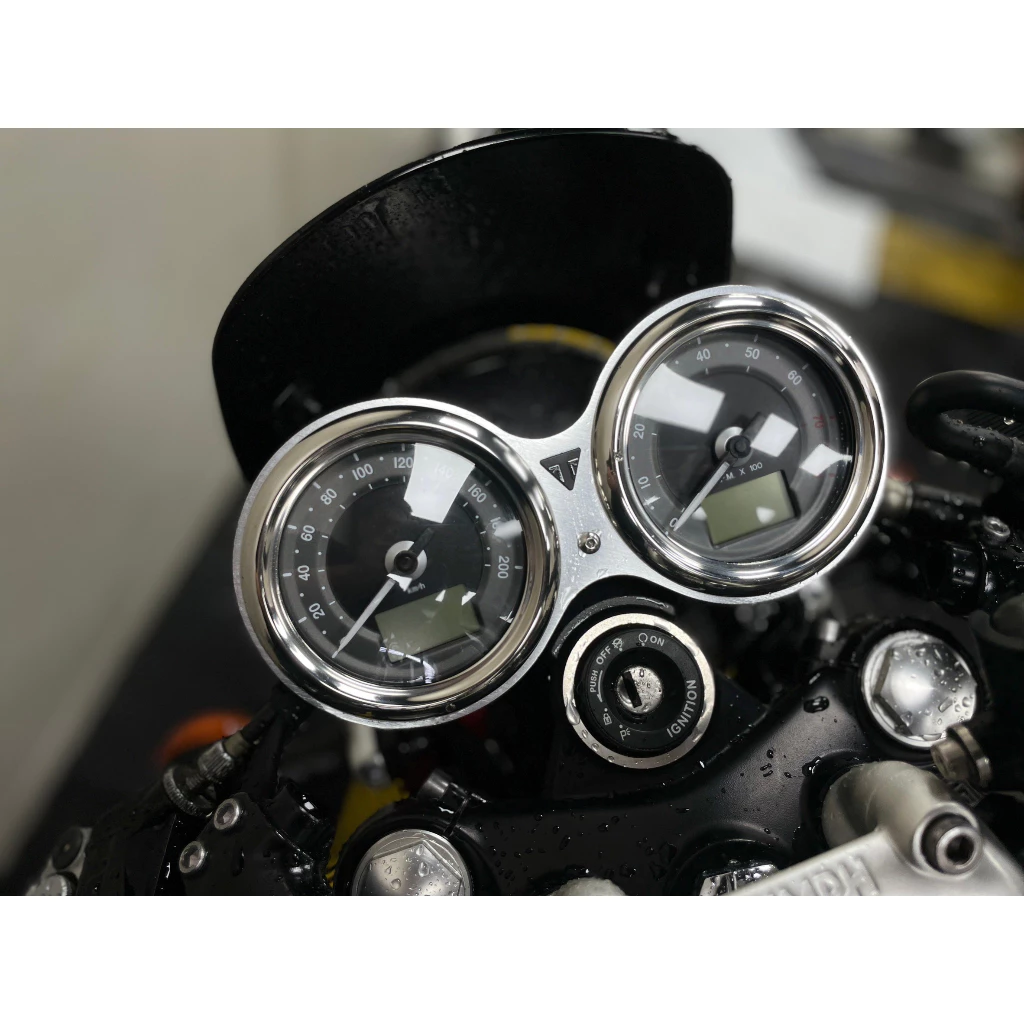 Street twin 1200 大燈 儀表2件組 TPU 犀牛皮