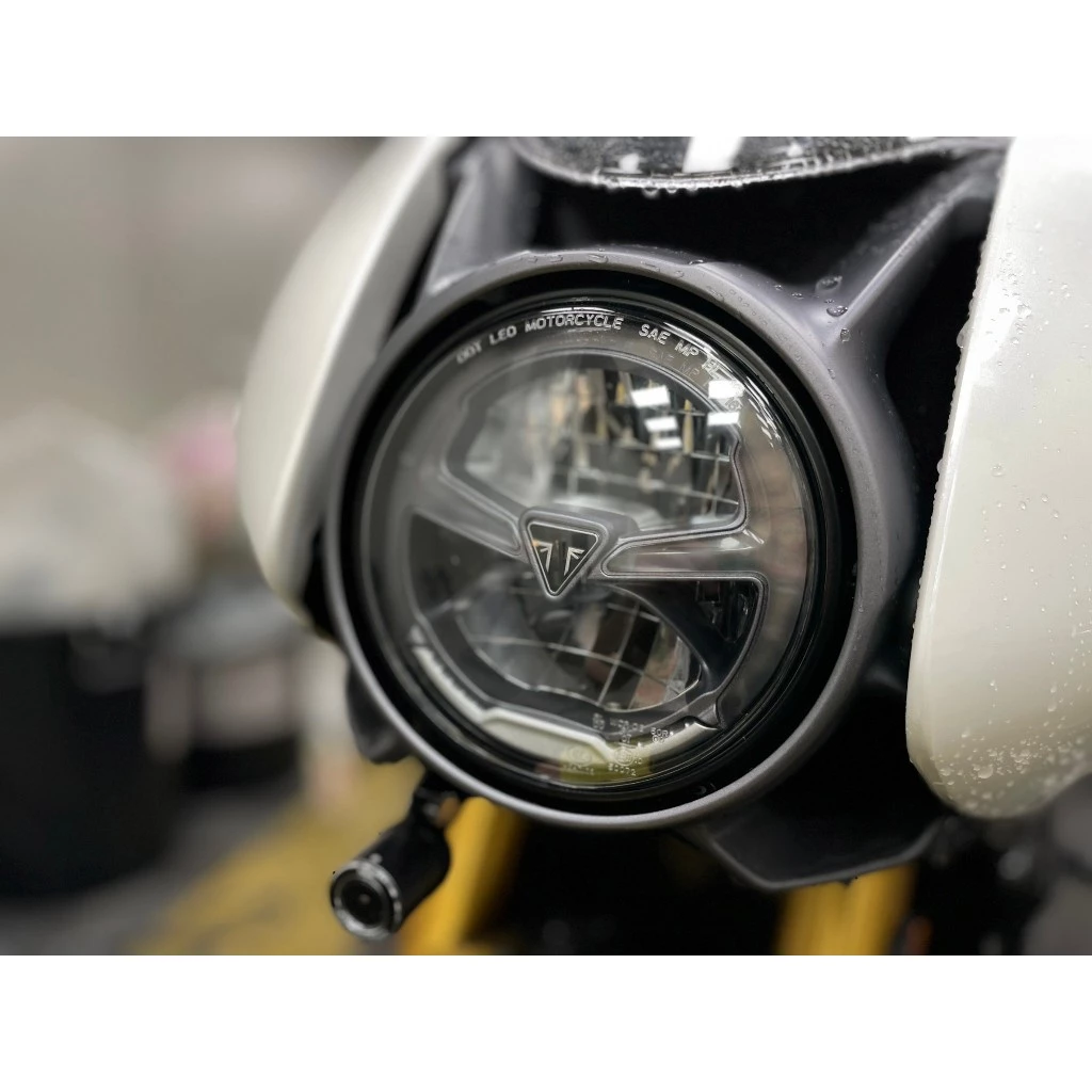 Speed triple 1200RR 大燈 儀表 尾燈 TPU 犀牛皮