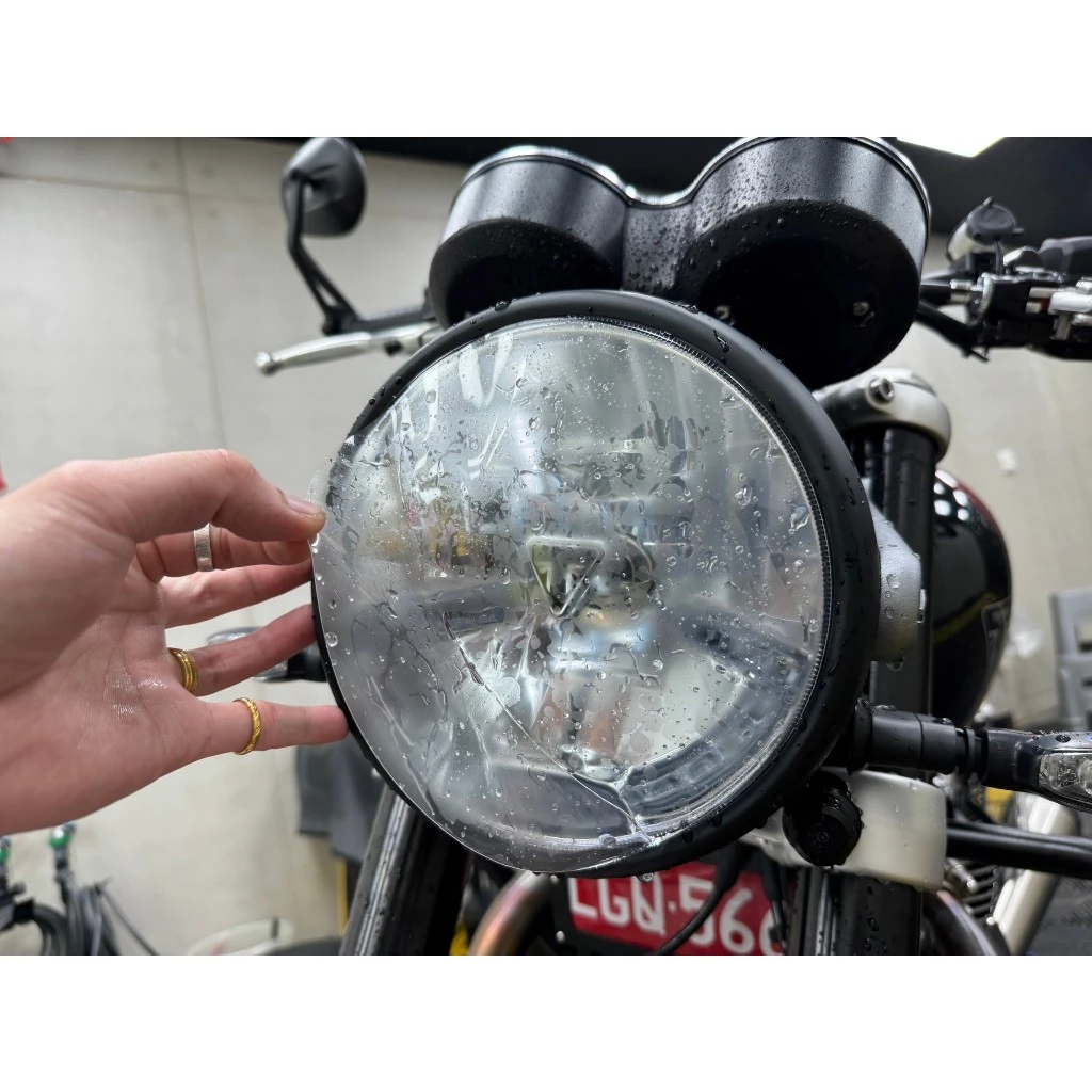 Speed Twin 1200 大燈 儀表2件組 TPU 犀牛皮