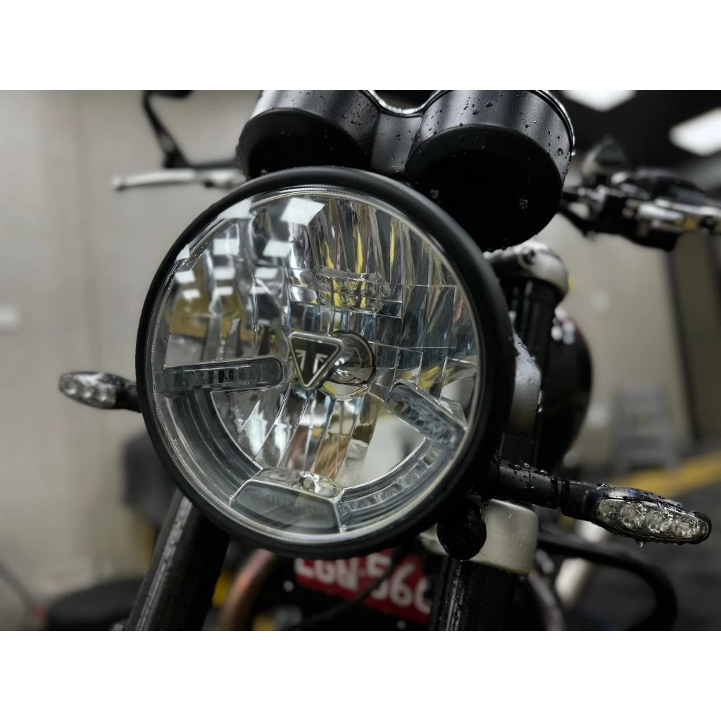 Speed Twin 1200 大燈 儀表2件組 TPU 犀牛皮