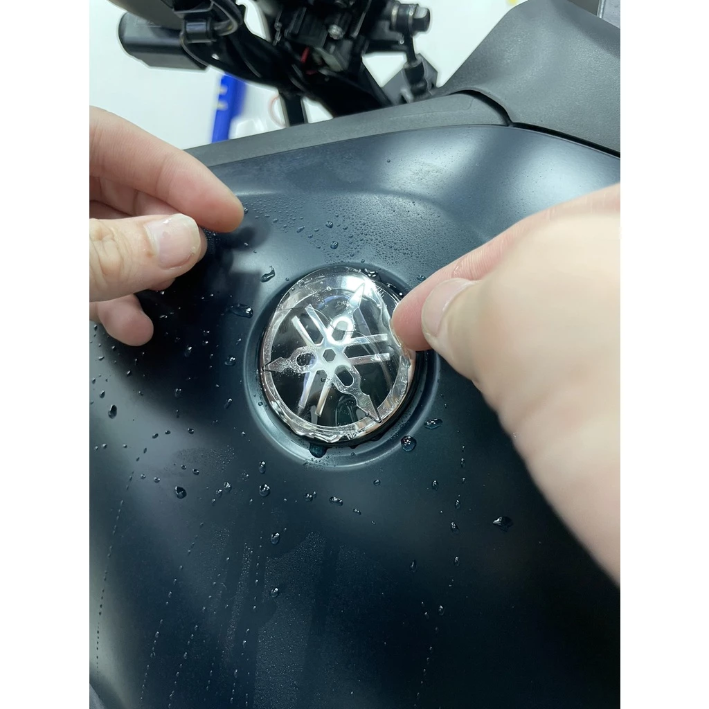 Tmax560 車標保護貼 儀錶 TPU 犀牛皮