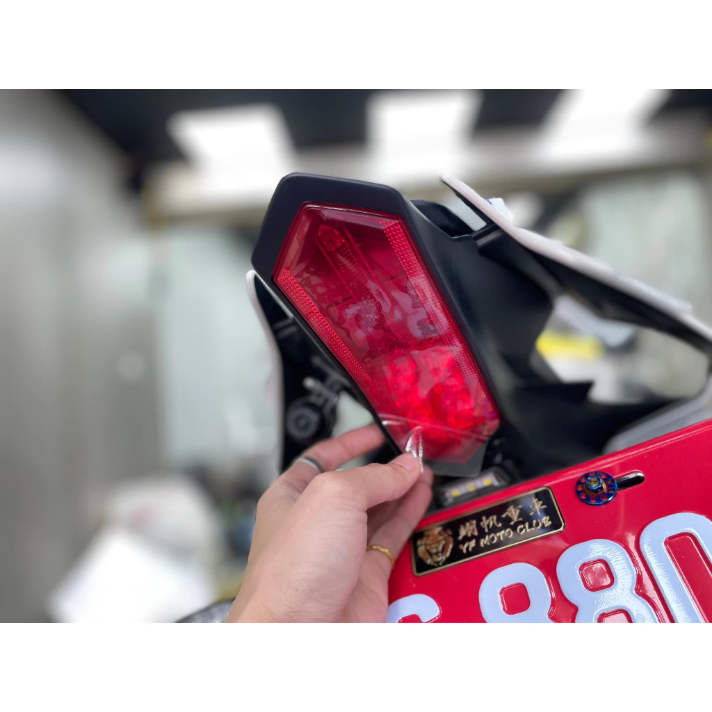 2022年 R1 大燈 儀錶 尾燈 TPU 犀牛皮