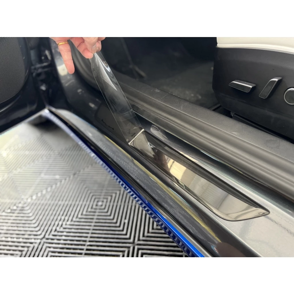 Tesla 特斯拉 MODEL3 迎賓踏板 TPU 犀牛皮 (KIA 電動車 現代)